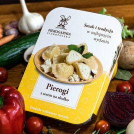 pierogi z serem na słodko prezentacja